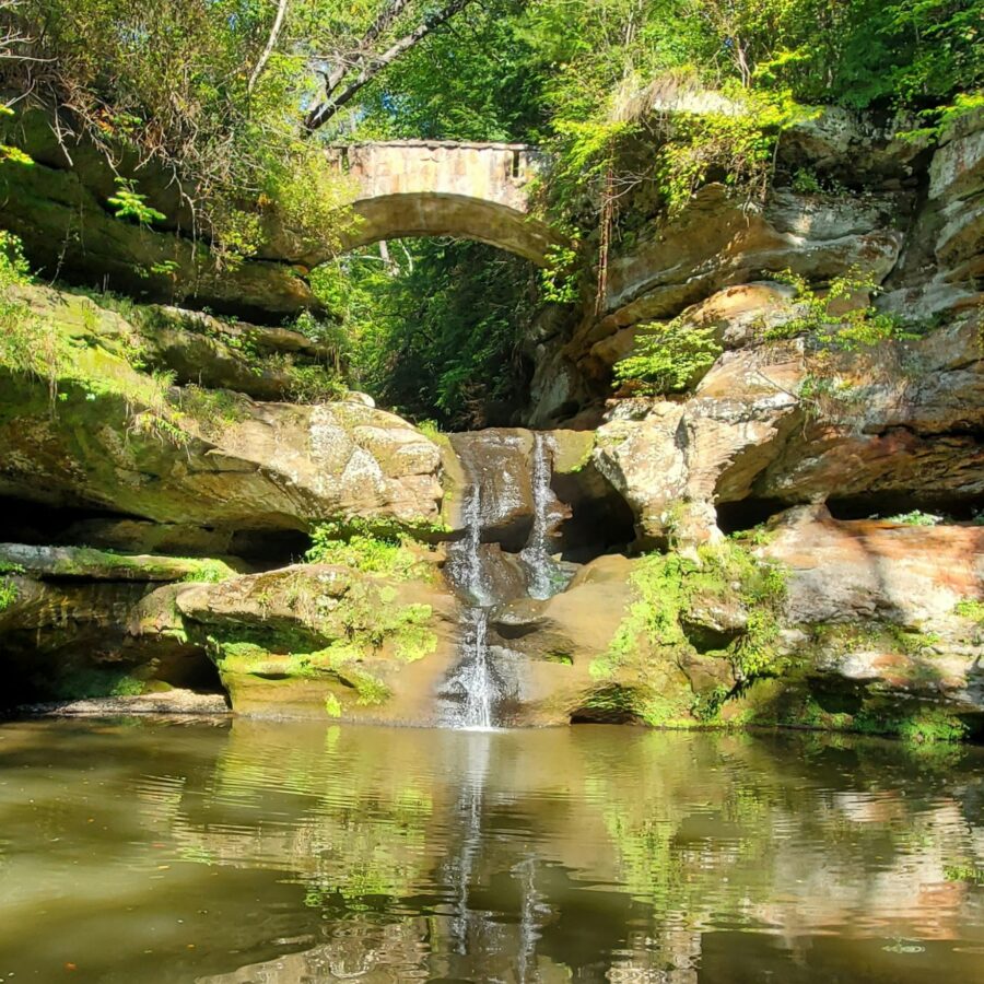 Sandstone gorge, Hocking Hills